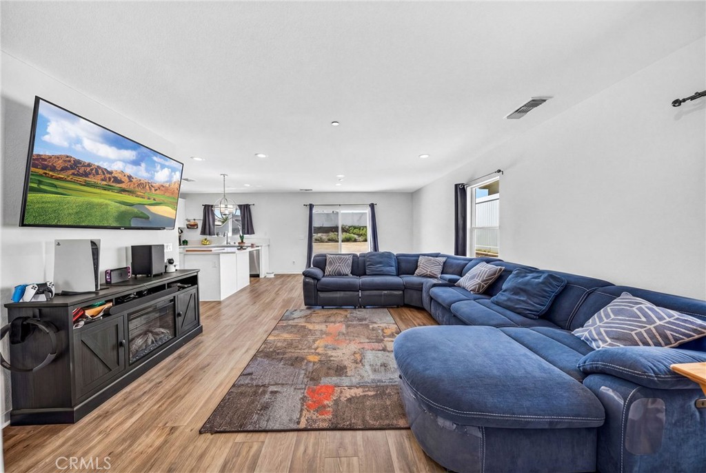 573 Corkwood Street