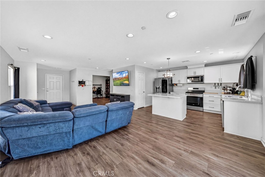 573 Corkwood Street