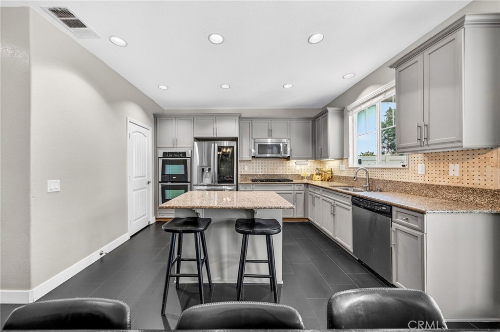29143 Gooseneck Trail