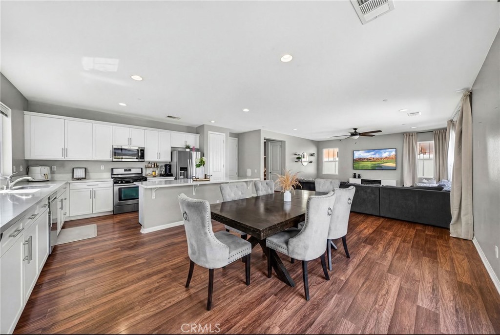 30354 Woodland Hills Street