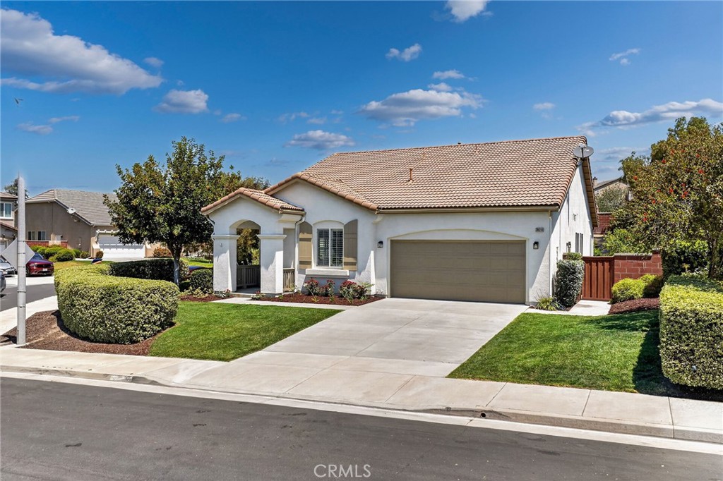 30518 N Gate