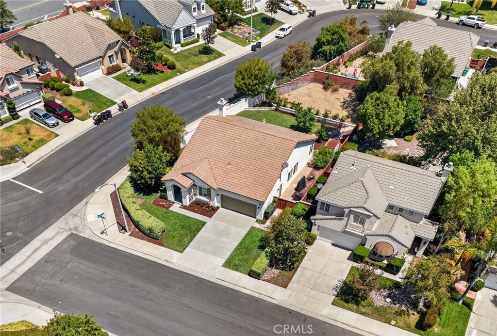 30518 N Gate