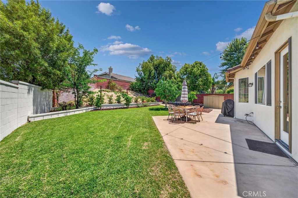 30518 N Gate