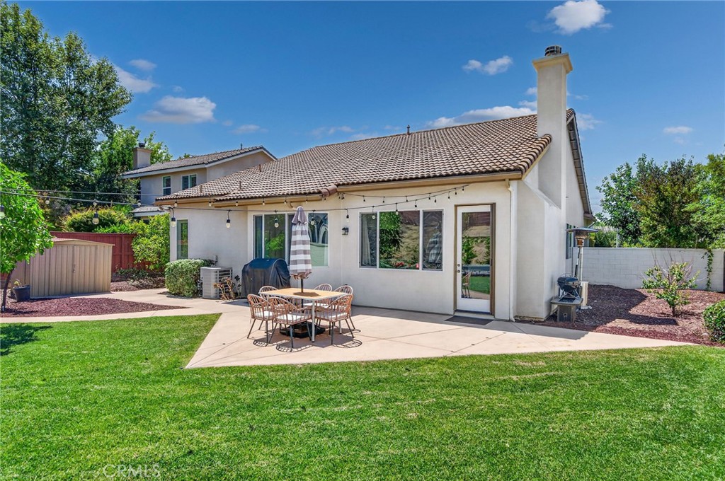 30518 N Gate