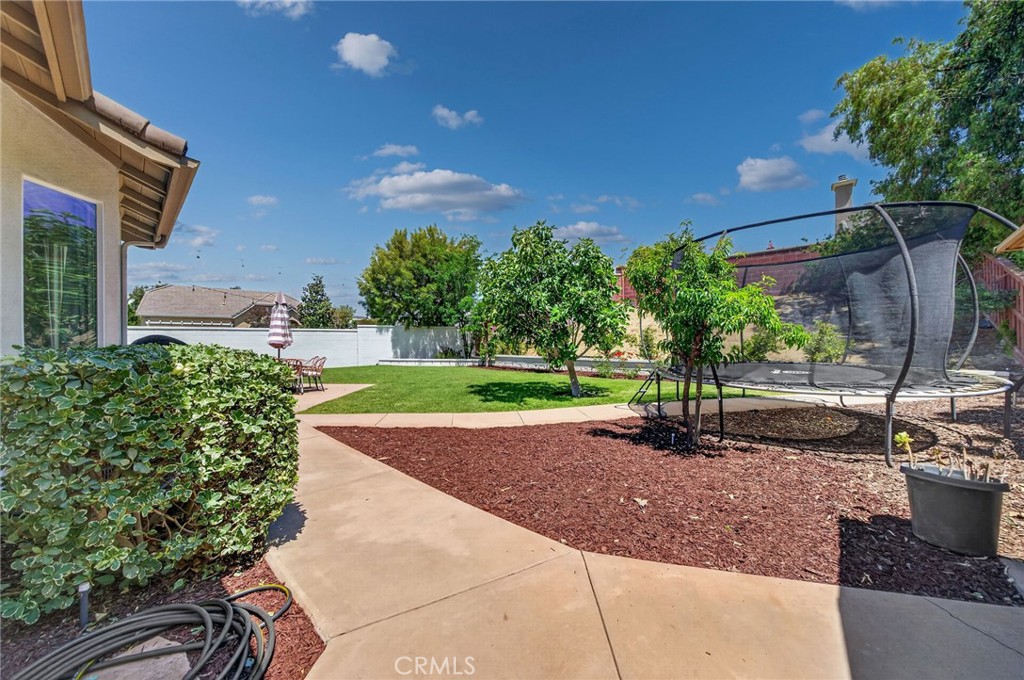 30518 N Gate