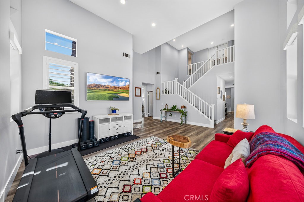 43683 Altamura Court