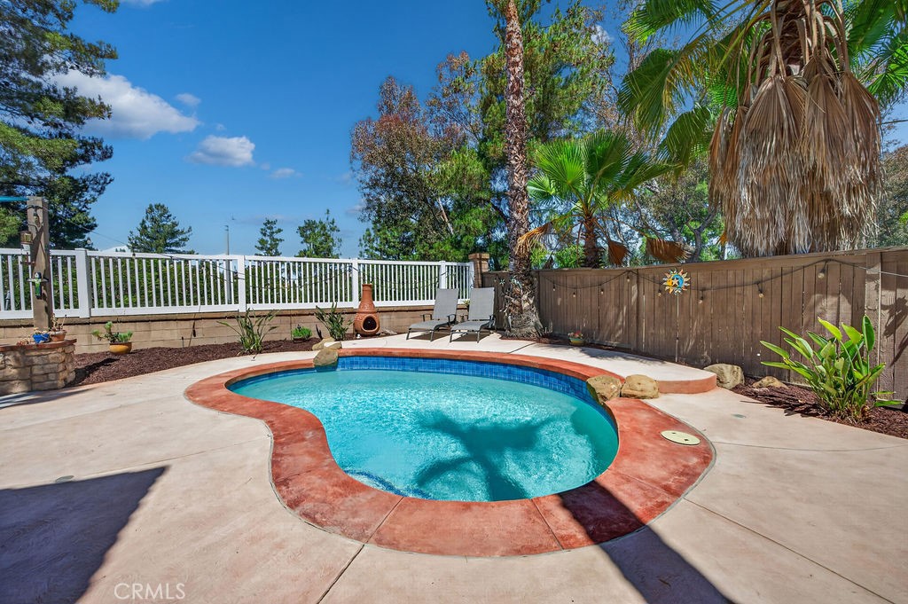 43683 Altamura Court