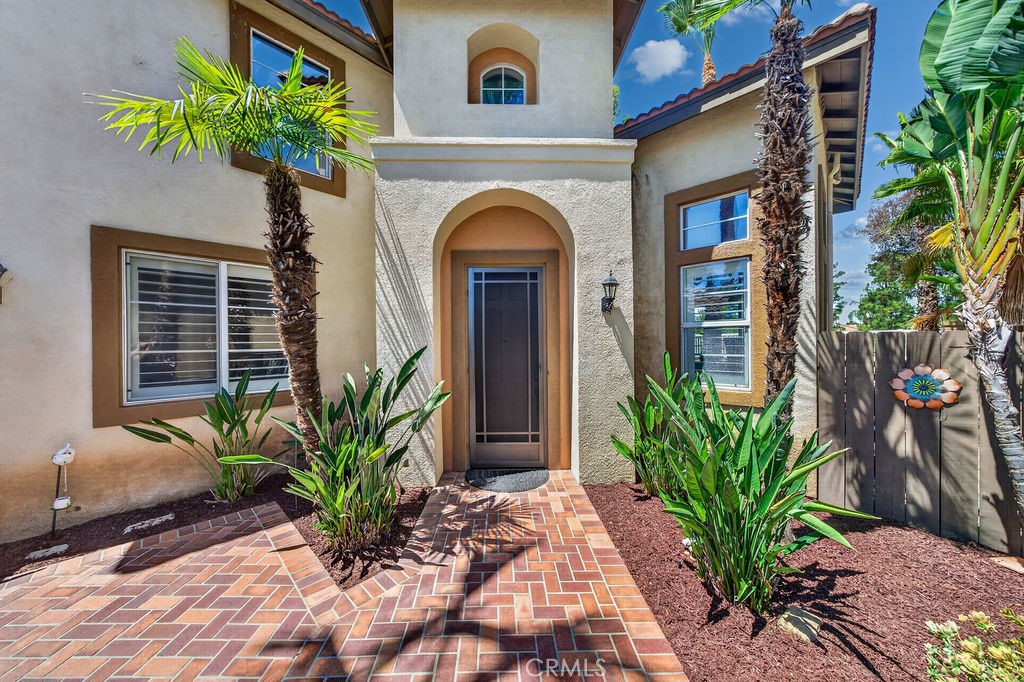 43683 Altamura Court