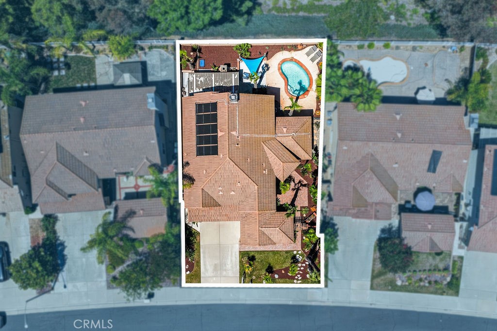 43683 Altamura Court