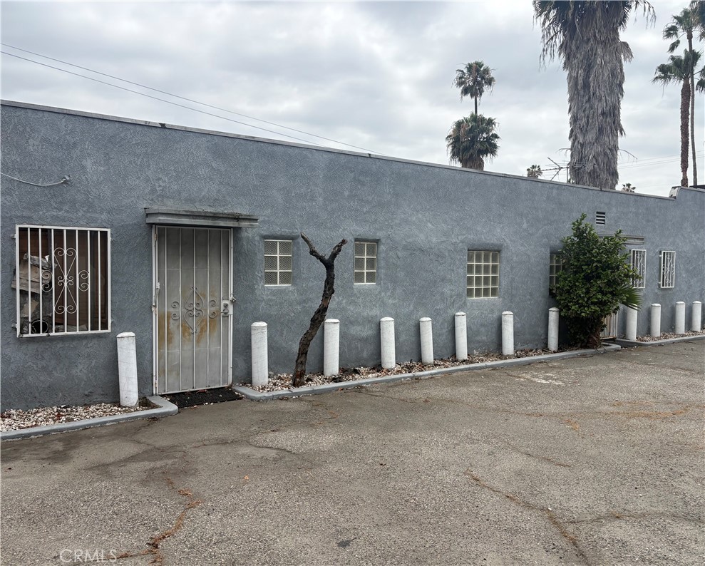 4760 S Figueroa