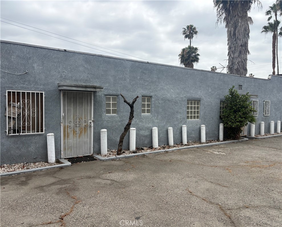 4760 S Figueroa