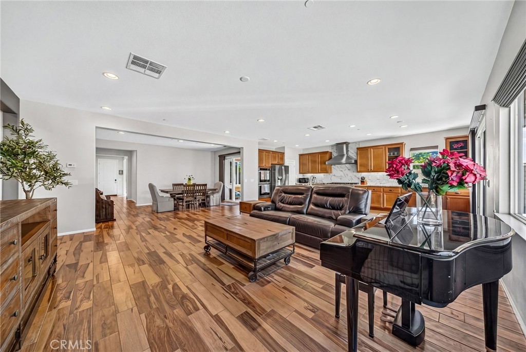 28344 Fox Ridge