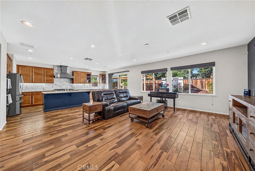 28344 Fox Ridge