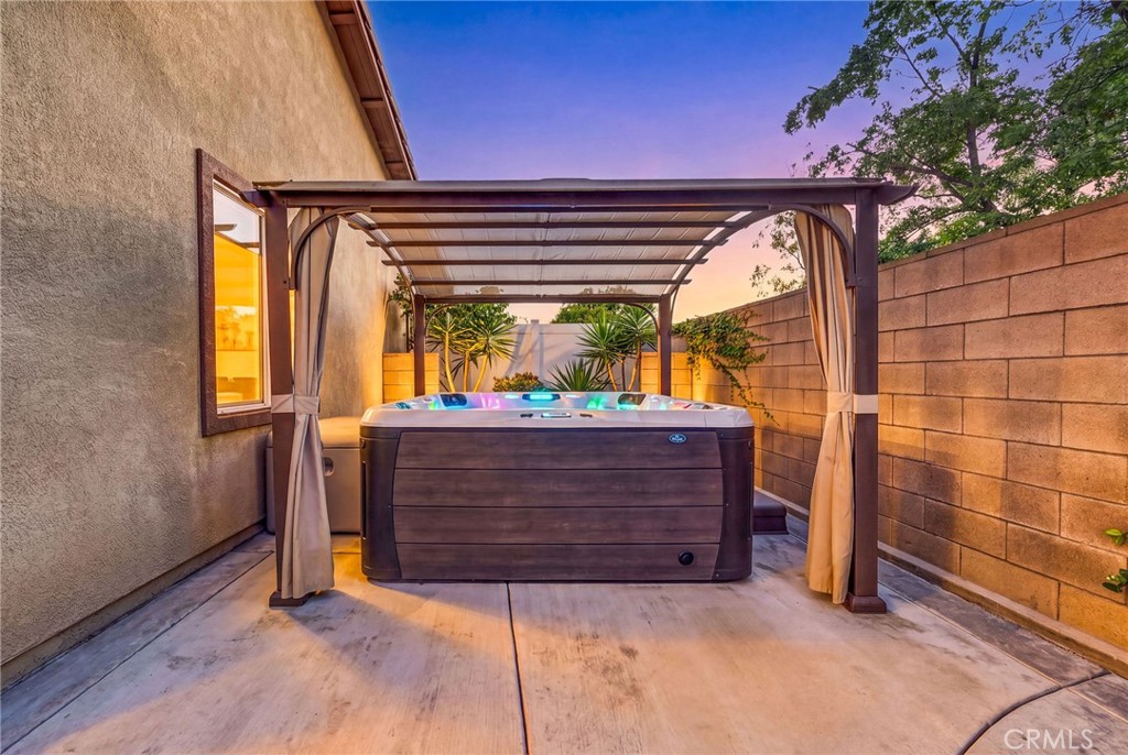 28344 Fox Ridge