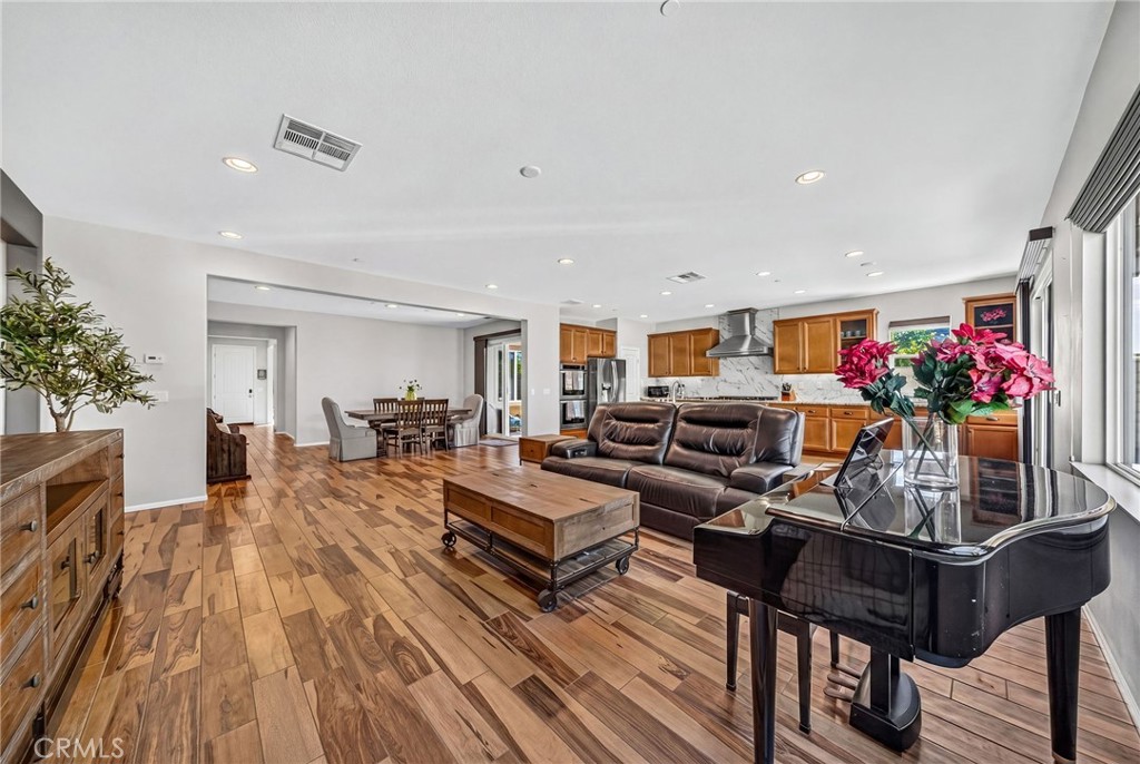 28344 Fox Ridge