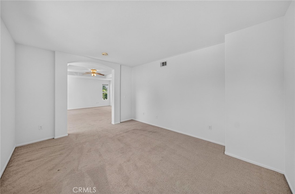 39977 Chalon Court