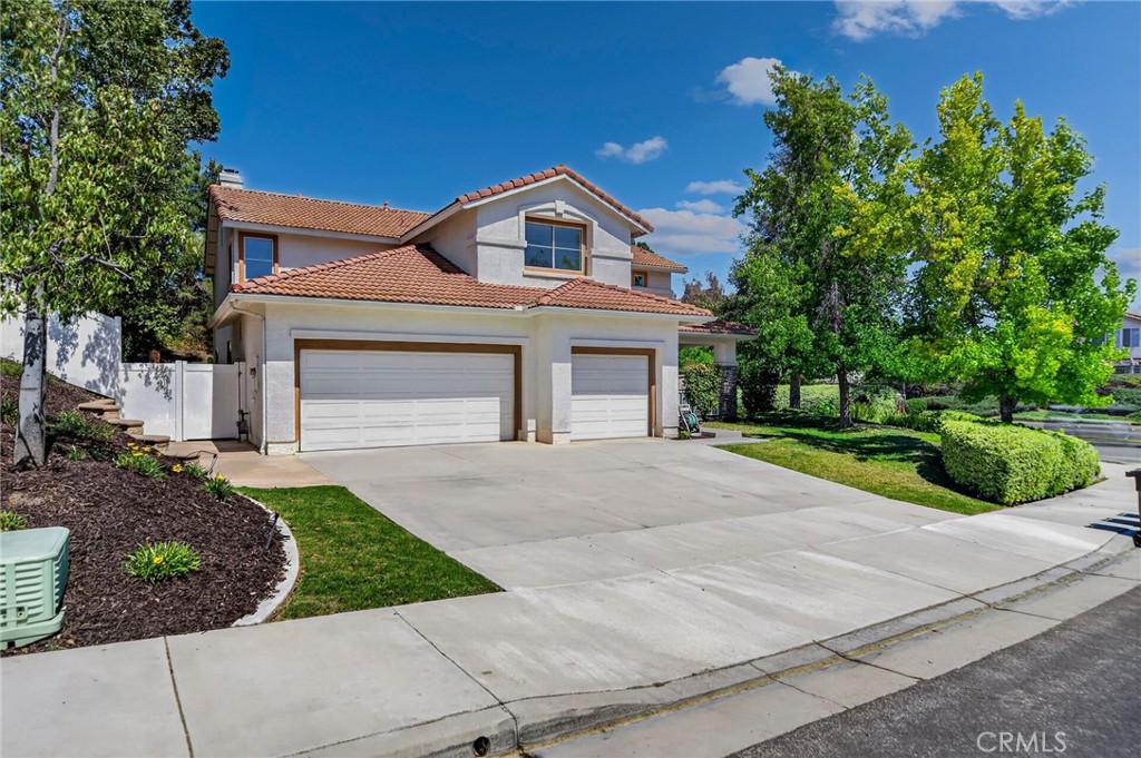 39977 Chalon Court