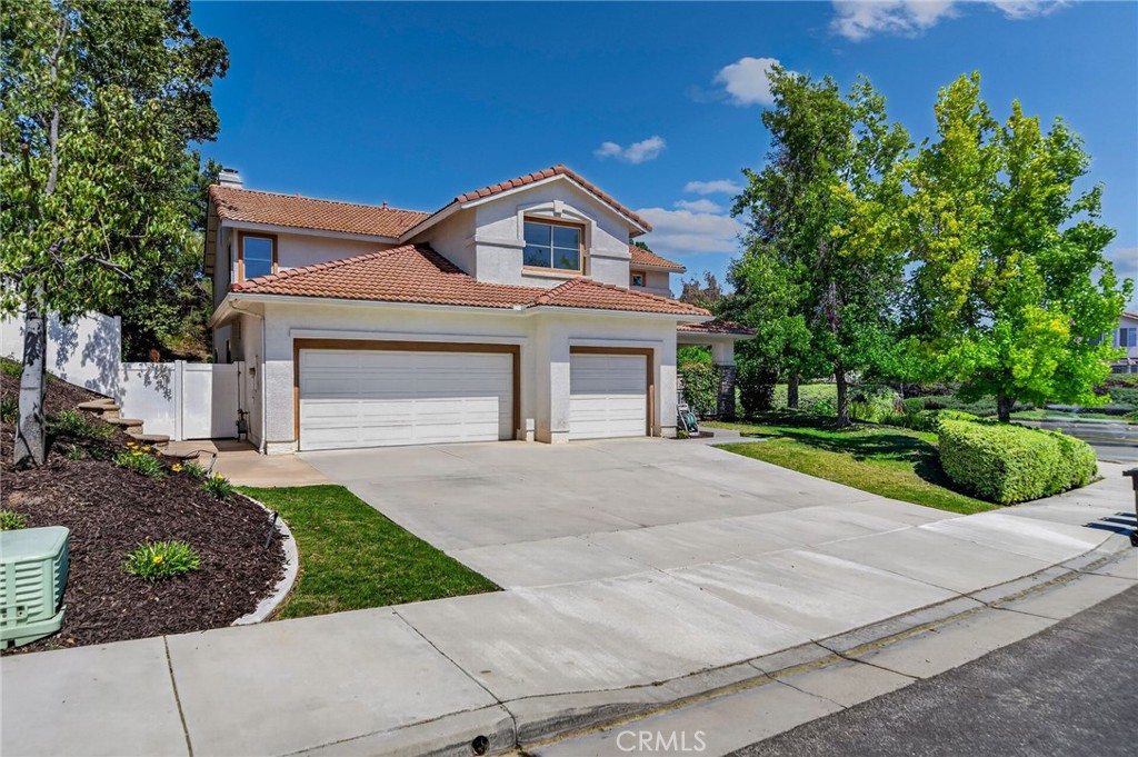 39977 Chalon Court