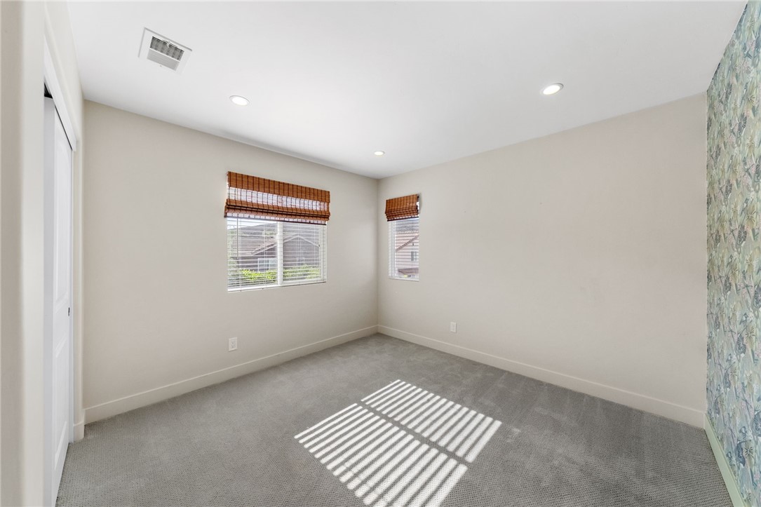 38929 Autumn Woods Road