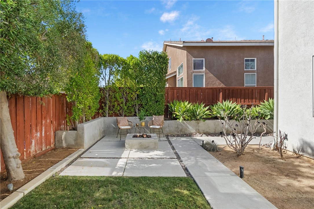 38929 Autumn Woods Road