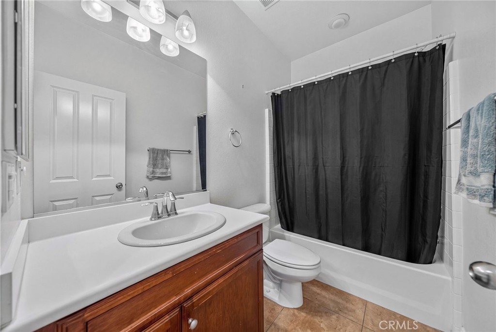 27571 Darrington Avenue 2