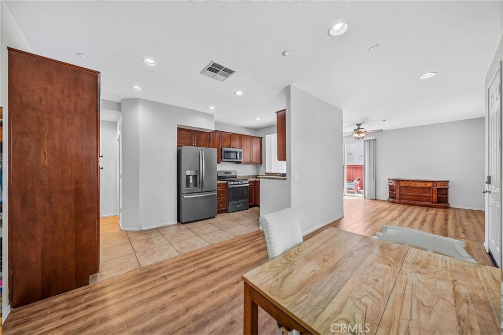 27571 Darrington Avenue 2