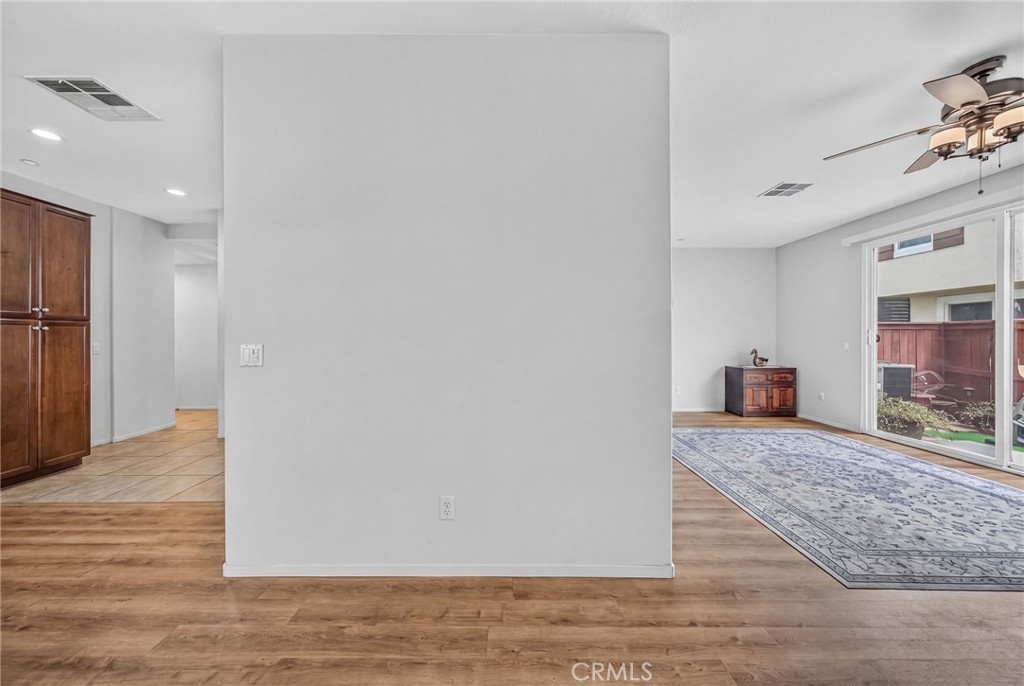 27571 Darrington Avenue 2