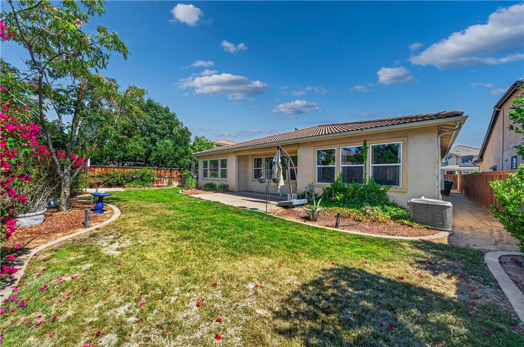 29898 Boathouse Cove