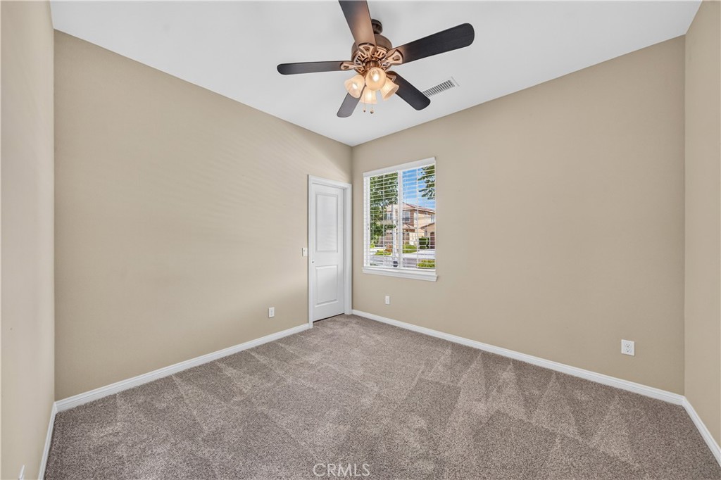 29898 Boathouse Cove