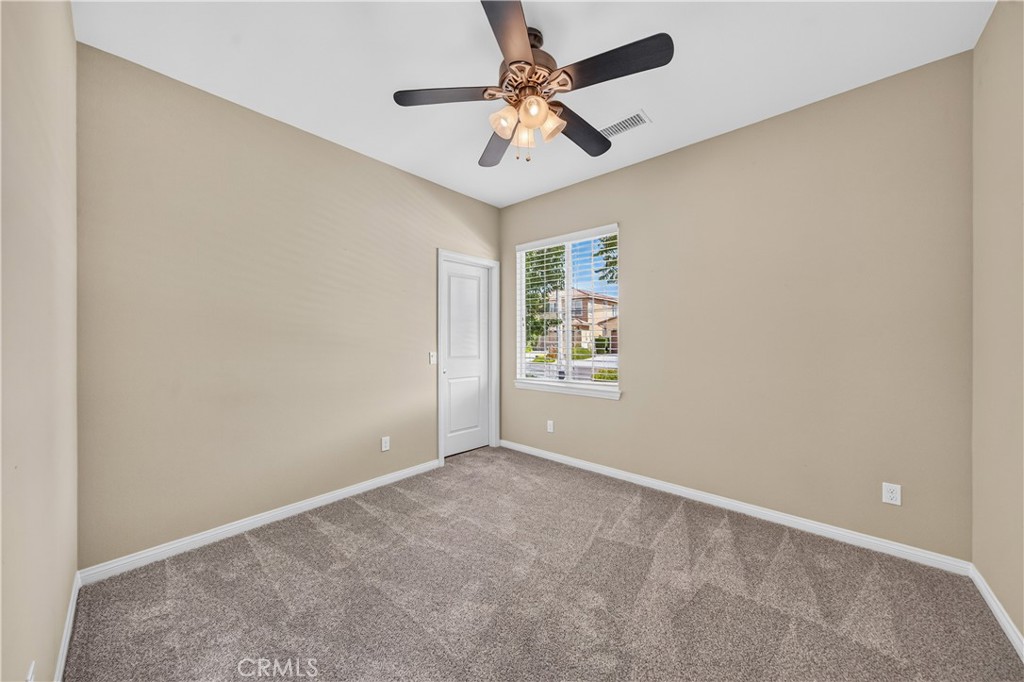 29898 Boathouse Cove