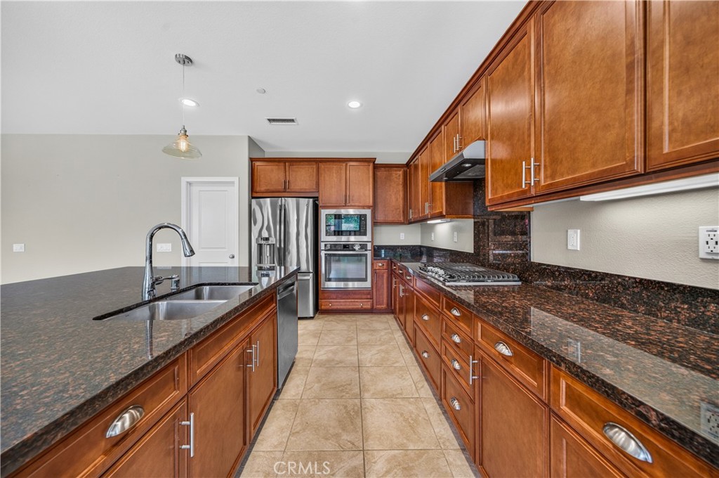 29898 Boathouse Cove