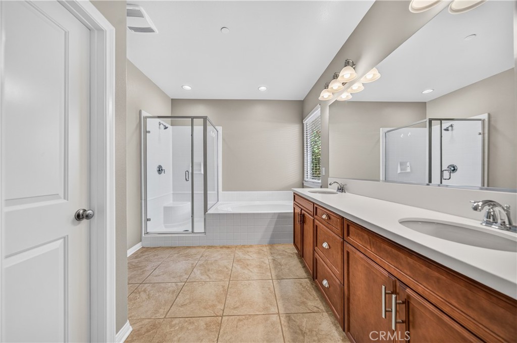 29898 Boathouse Cove