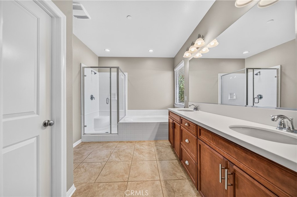 29898 Boathouse Cove