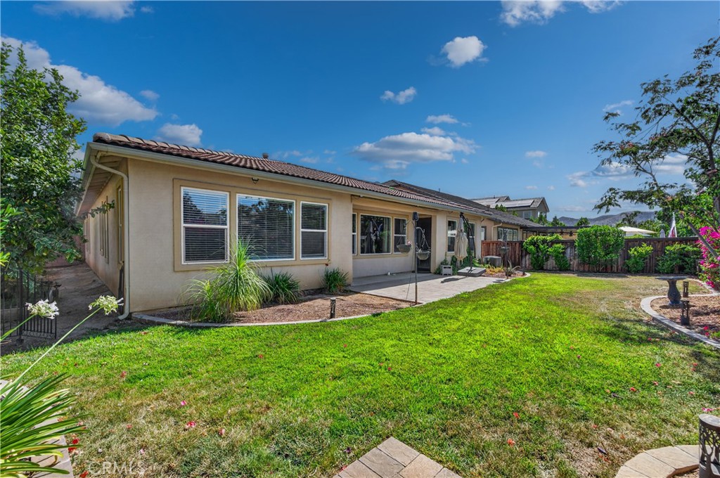 29898 Boathouse Cove