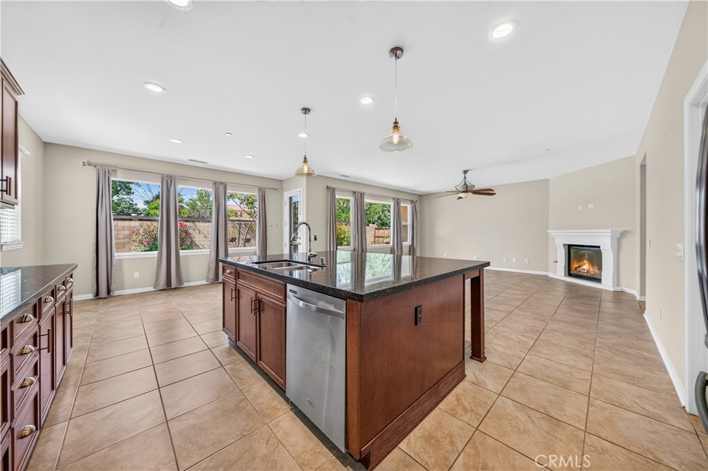 29898 Boathouse Cove