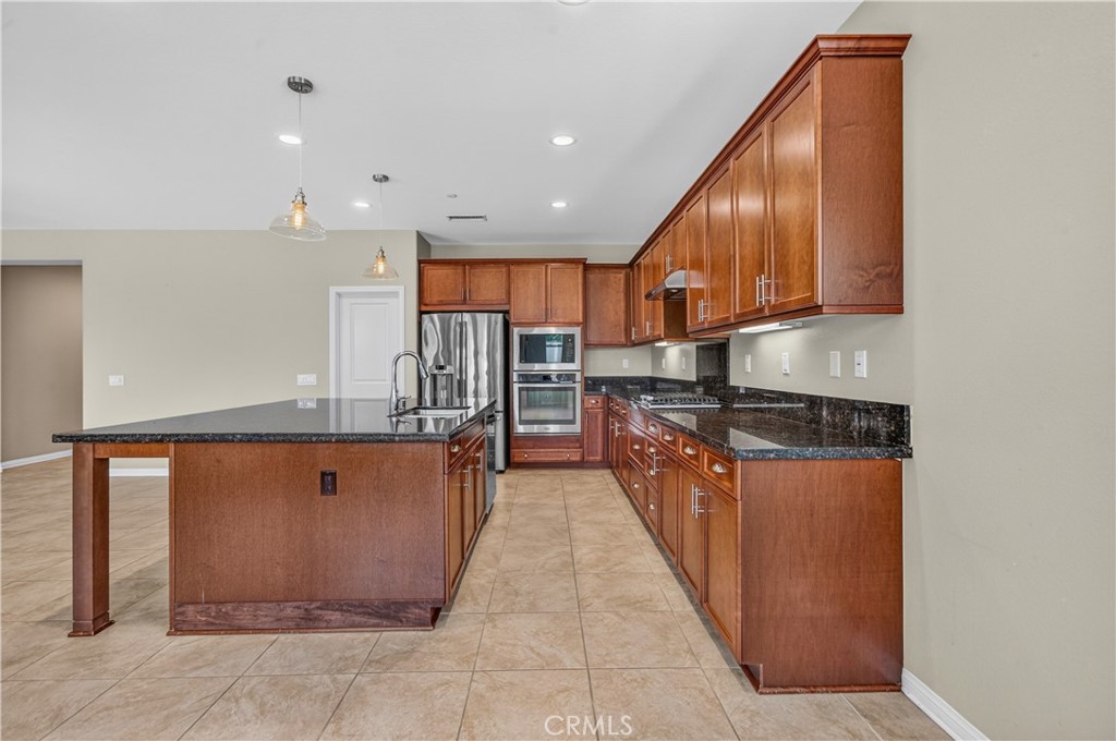 29898 Boathouse Cove
