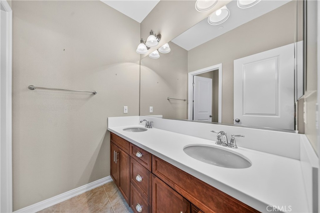29898 Boathouse Cove