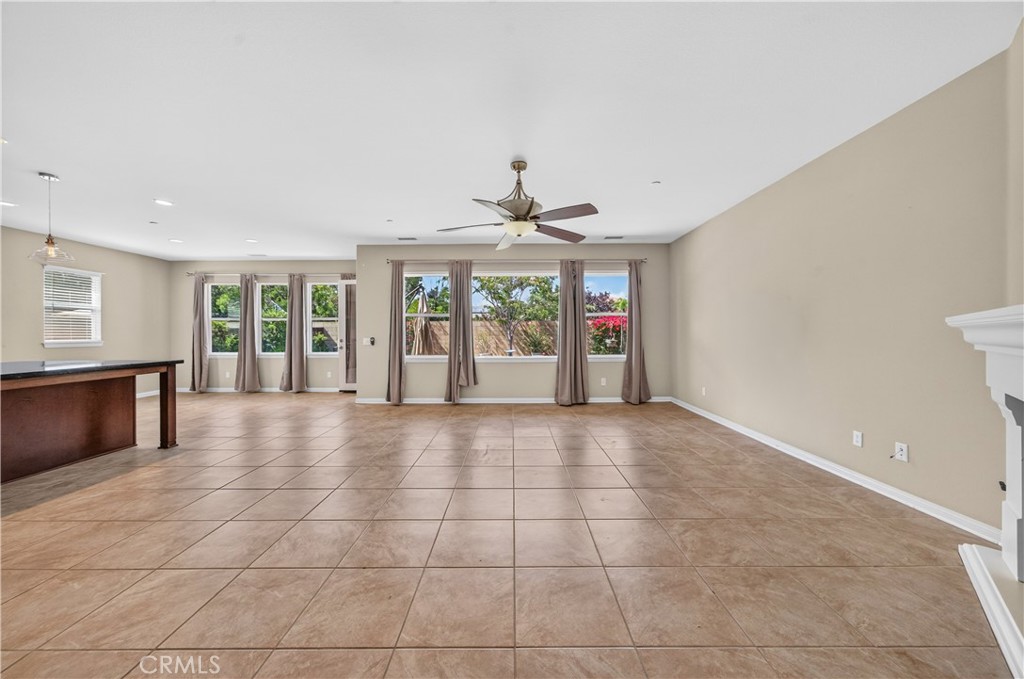 29898 Boathouse Cove