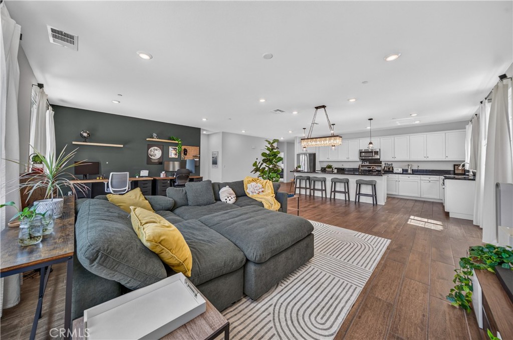 29877 Solardo Drive