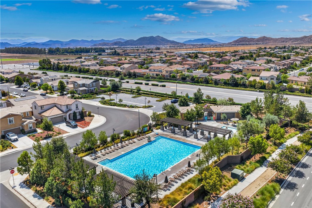 29877 Solardo Drive