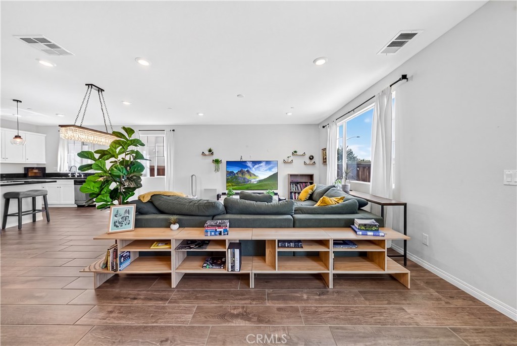 29877 Solardo Drive