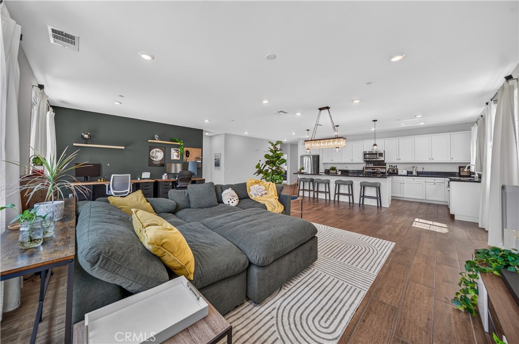 29877 Solardo Drive