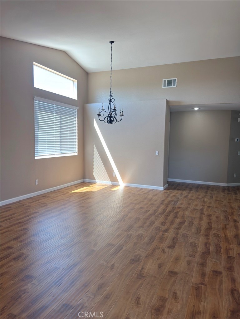 23532 Mountain Breeze