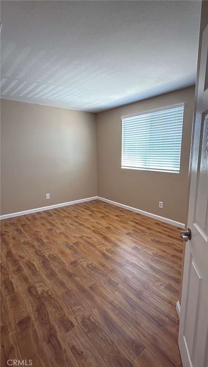 23532 Mountain Breeze