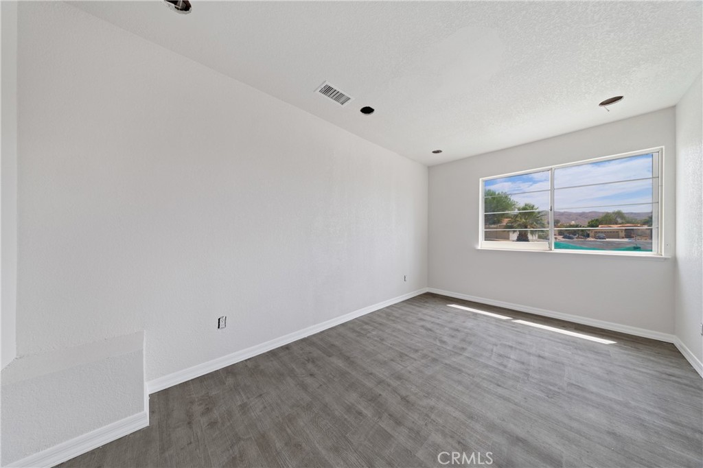 9607 Oakmount