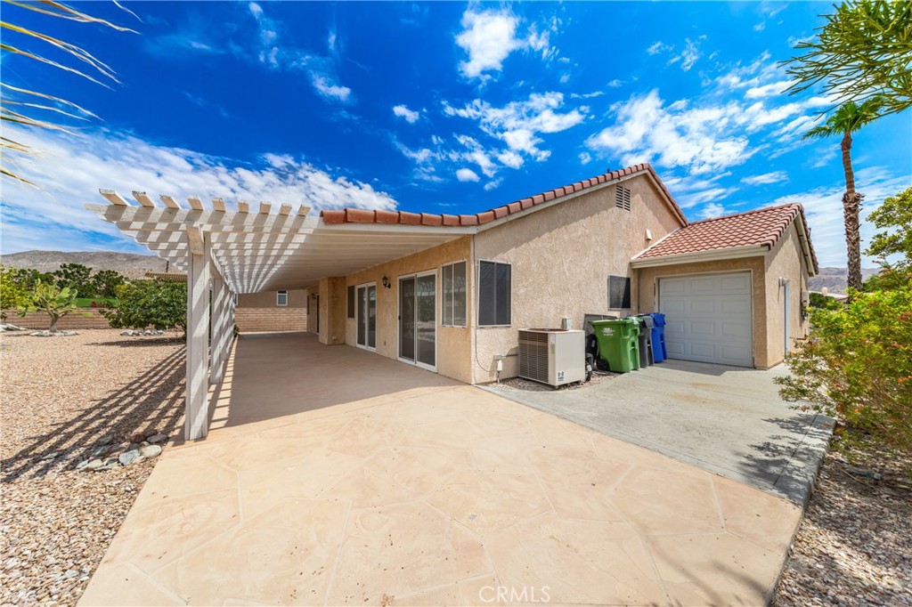 9607 Oakmount