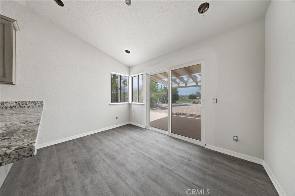 9607 Oakmount