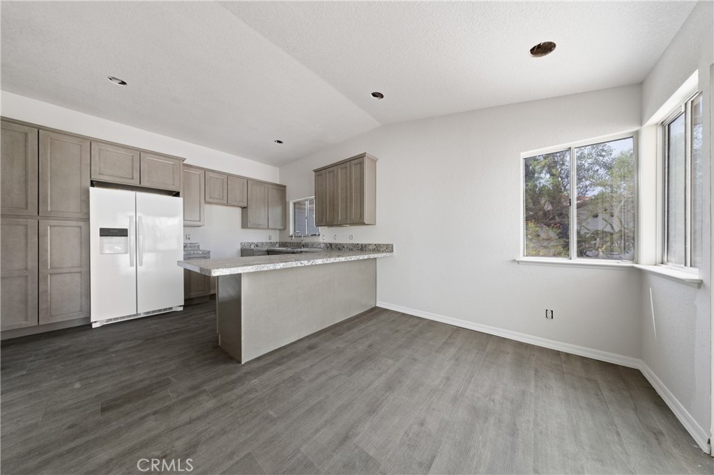 9607 Oakmount
