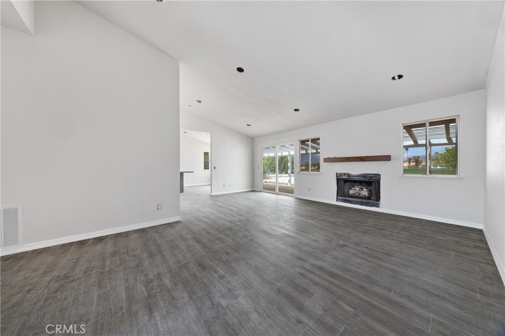 9607 Oakmount