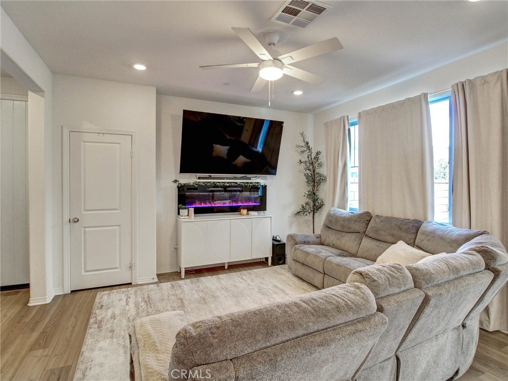 2497 Gunner Ridge